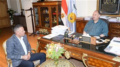 محافظ أسيوط يعلن دعمه لمبادرة 