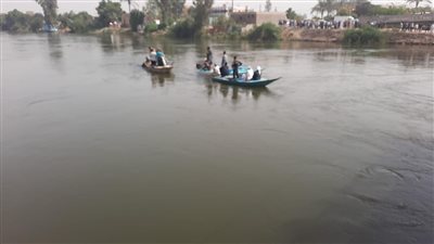 إصابة 11 راكبا بعد سقوط  ميكروباص فى ترعة