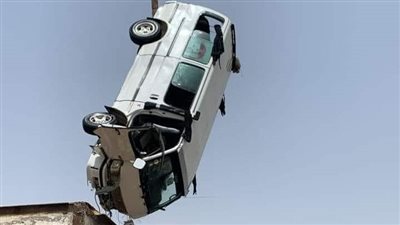 صور.. 10 ضحايا في حادث غرق ميكروباص معدية أبو غالب بالمنوفية