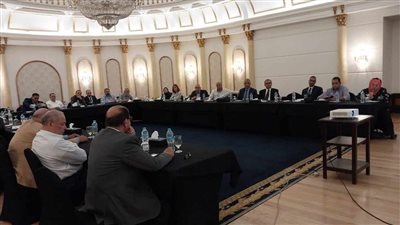 الوفد تفتح ملف المشكلات والصدامات والتعسف الإجرائى فى مواجهة أصحاب المشروعات الصغيرة والمتوسطة