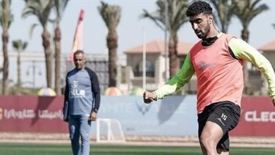 مدير الكرة بـ إنبي يكشف سبب تراجع مستوى زياد كمال