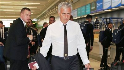 جوزيه مورينيو يقترب من العودة إلى تدريب بنفيكا بعد إقالة لاجي