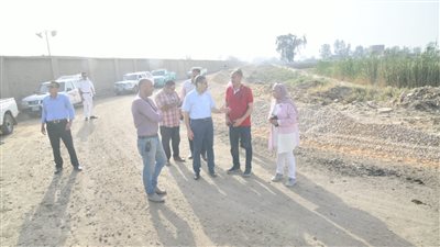 محافظ الغربية يتابع الموقف التنفيذي لكورنيش المحلة ورصف شارع شركة الغزل