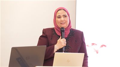 الأمهات المثاليات لعام 2024 يتسلمن وسام الكمال من الطبقة الثانية