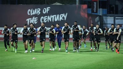 لاعبو الأهلي يتحدثون لوسائل الإعلام قبل مران اليوم