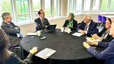 وزير التربية والتعليم يبحث تعزيز التعاون مع البنك الدولي