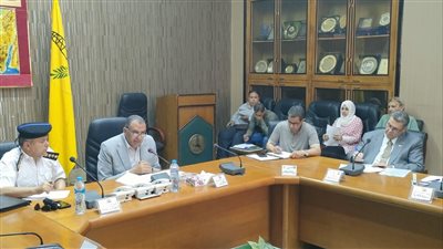 سكرتير شمال سيناء يناقش الإستعدادات لإمتحانات الثانوية العامة والإزهرية