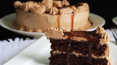 أسهل طريقة لعمل كيكة موكا بالكاكاو