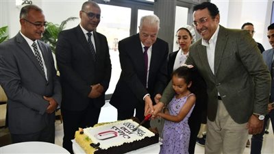 محافظ جنوب سيناء يشهد احتفال مركز خدمات مصر بمرور عام على إنشائه