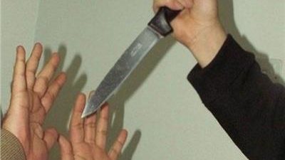  لشكه في سلوكها.. سائق يتخلص من شقيقته بعدة طعنات في الخانكة