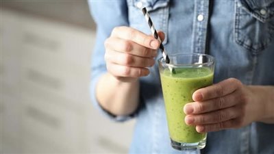 واجهي حر الصيف وحضري سموذي الأخضر| فوائده مذهلة