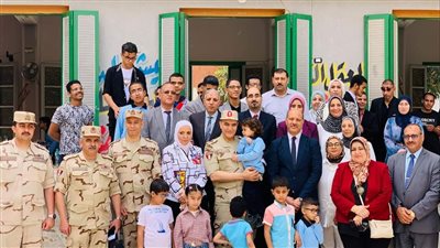مساعد رئيس هيئة العمليات ومدير تعليم الإسكندرية يتفقدان مدرسة النور للمكفوفين 