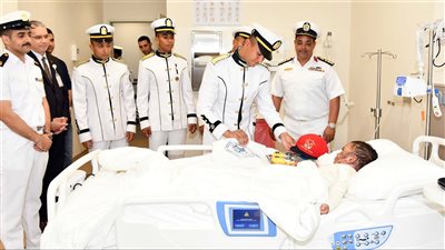 الأكاديمية العسكرية المصرية تنظم زيارة لمستشفى أهل مصر لعلاج الحروق