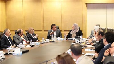 استعراض استراتيجيات التوسع في شمول العمالة غير المنتظمة بالتغطية التأمينية والصحية 