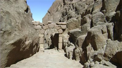 خبير آثار يطالب باعتماد الدولة لمسار خروج بنى إسرائيل بكتاب 