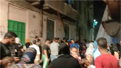 صراخ وعويل أسرة الطفل ضحية عقار وسط الإسكندرية 