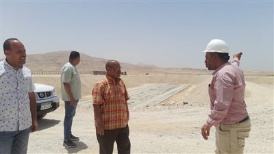 رئيس مدينة الطود يتفقد أعمال مشروع إنشاء محطة معالجة الصرف الصحي 