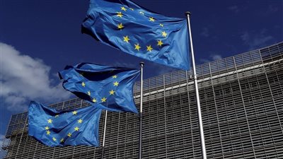المفوضية الأوروبية توافق على خطة مساعدات لفرنسا بقيمة 4 مليارات يورو 