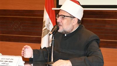 وزير الأوقاف يؤكد تكثيف الأنشطة الدعوية والتعامل بحسم مع أي مخالفة لتعليمات خطبة الجمعة