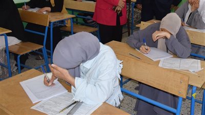 36 ألف 675 طالب وطالبة يؤدون امتحانات الدبلومات الفنية بالمنوفية