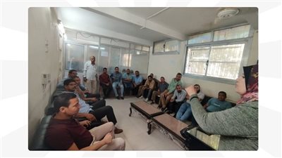 وزارة العمل تستكمل المقابلات الشخصية لراغبي التدريب