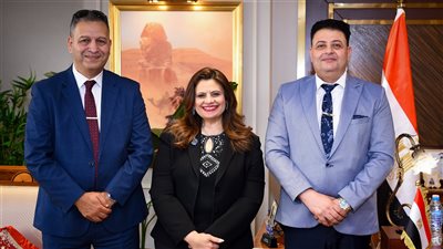 وزيرة الهجرة تستقبل اثنين من المستثمرين المصريين بالولايات المتحدة الأمريكية 