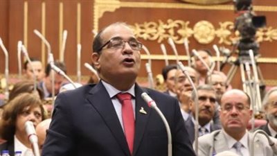 خلفا للراحل عبد الخالق عياد.. حافظ فاروق يؤدي اليمين الدستورية عضواً بمجلس الشيوخ