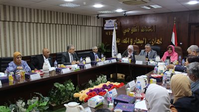 المعهد القومي لعلوم البحار يعلن تشغيل مزرعة عتاقة بخليجي السويس والعقبة