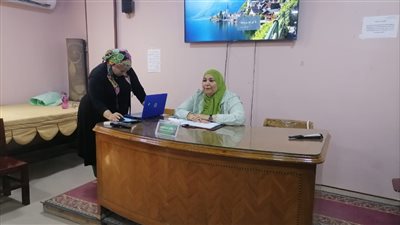  محافظ الدقهلية يتابع تنفيذ ندوات تمكين المرأة اقتصاديًا واجتماعيًا