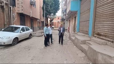 محافظ الشرقية يتفقد شوارع بلبيس لمتابعة أعمال النظافة 