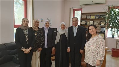 إشادة بتقدم تجهيزات كلية العلاج الطبيعي جامعة هليوبوليس