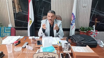 إحالة مدير مدرسة ومعلم بتعليم نجع حمادي للشئون القانونية 