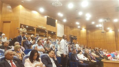 ختام الجلسة الافتتاحية لليوم الثاني لمؤتمر البريكس.. الفرص والتحديات