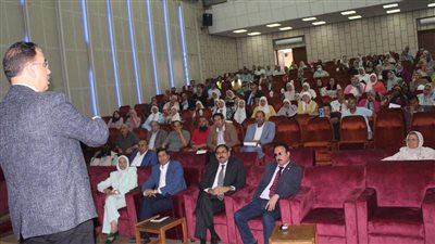 معهد بحوث البترول يعقد ندوة علمية عن الأجيال الجديدة من الذكاء الاصطناعي