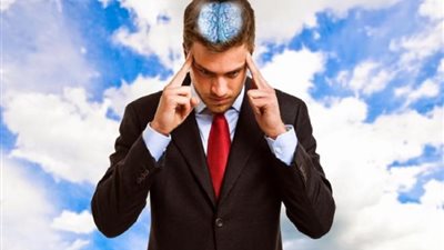 هل الرجل أذكى من المرأة؟ أستاذ علم اجتماع يجيب (فيديو)