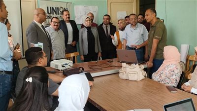 وكيل صحة قنا يتفقد مستشفي الصدر ومكتب الصحة