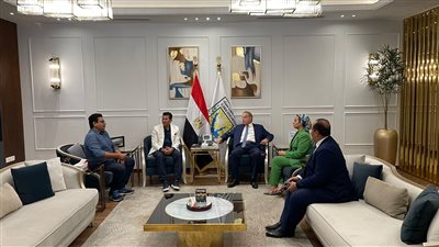 وزير الرياضة يصل شرم الشيخ لحضور ختام منافسات مسابقة الهجن الدولية