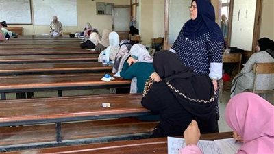 إحالة 11 طالبة لمجلس تأديب لاتهامهم بالغش وإخلال نظام الامتحانات بالإسكندرية 