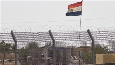 مدير كلية الدفاع الوطني الأسبق يعلق على حادث اسشهاد الجندي المصري