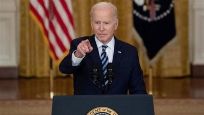 صحفي شهير: جو بايدن يسعى إلى إشعال الحرب مع روسيا