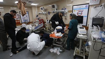 مستشفى شهداء الأقصى يعلن عن كارثة صحية خلال الساعات الأربع القادمة