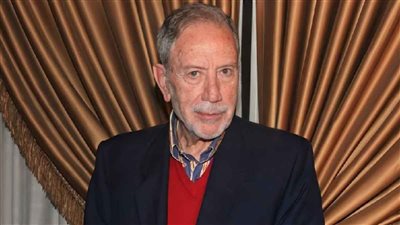 الموت يغيب الفنان فؤاد شرف الدين