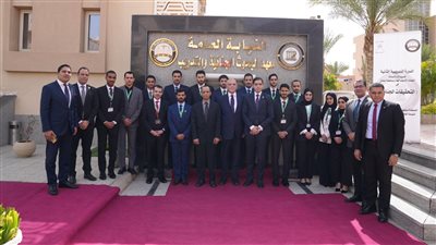 النيابة العامة تستقبل وفدًا رفيع المستوى من قادة وأعضاء هيئة الادعاء العام بسلطنة عمان 