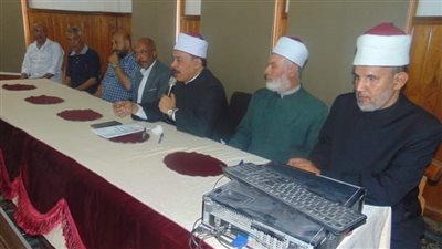 رئيس أزهر سوهاج يناقش استعدادات المعاهد لامتحانات للشهادة الثانوية