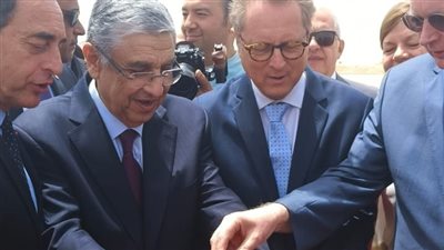 وزير الكهرباء: مصر غنية بالموارد الطبيعية من طاقة الرياح والطاقة الشمسية 