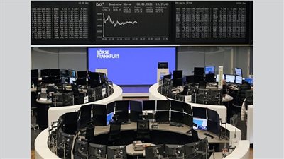 الأسهم الأوروبية تتراجع وسط ترقب لبيانات عن التضخم 
