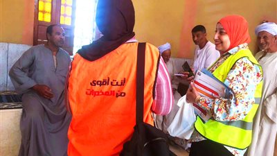 جنوب الوادي تدفع بقافلة شاملة إلى قرية الأشراف شرق قنا 