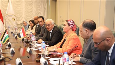 وزير التربية والتعليم يبحث سبل التعاون مع نظيره الفلسطيني 