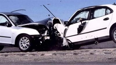 الاستعلام عن الحالة الصحية للمصاب في انقلاب سيارة نقل محملة بالأخشاب أعلى كوبري قها