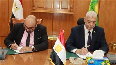 جامعة المنوفية توقع بوتوكول مع شركة سيمنس هيلثكير العالمية لتدريب الطلاب 